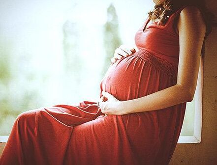 Low pain in the background of pregnancy